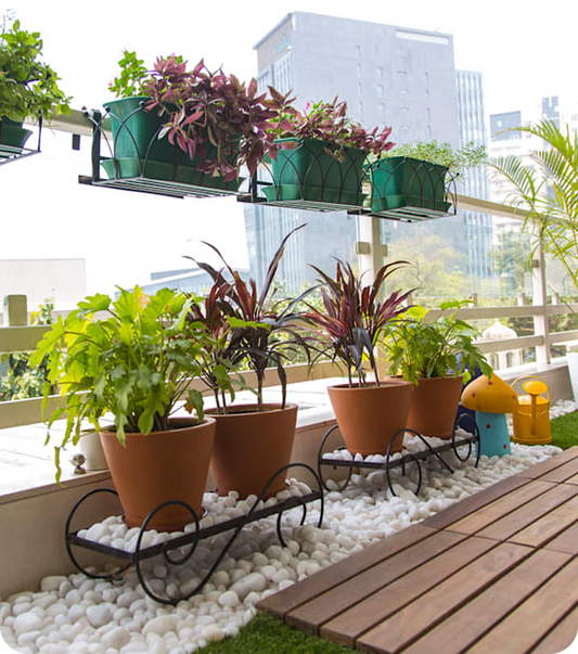 Garden Decor Ideas to Transform Your Outdoor Space